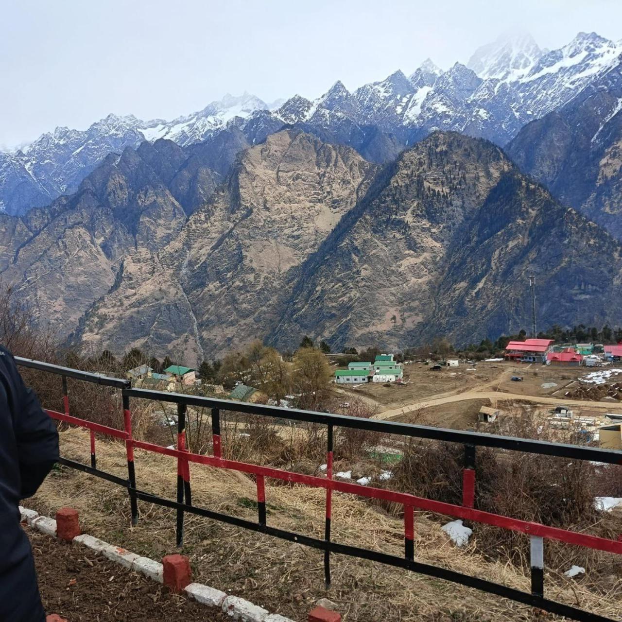 Nanda Devi Stays Joshīmath Exterior foto