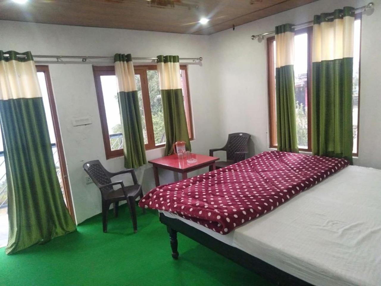Nanda Devi Stays Joshīmath Exterior foto